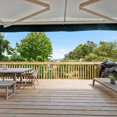 Waitahanui Lake House - Lake Taupo Holiday Home Экстерьер фото